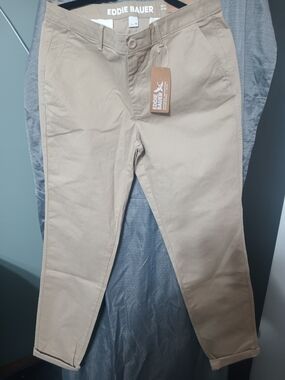 Eddie Bauer Women's Khaki Tan Chinos